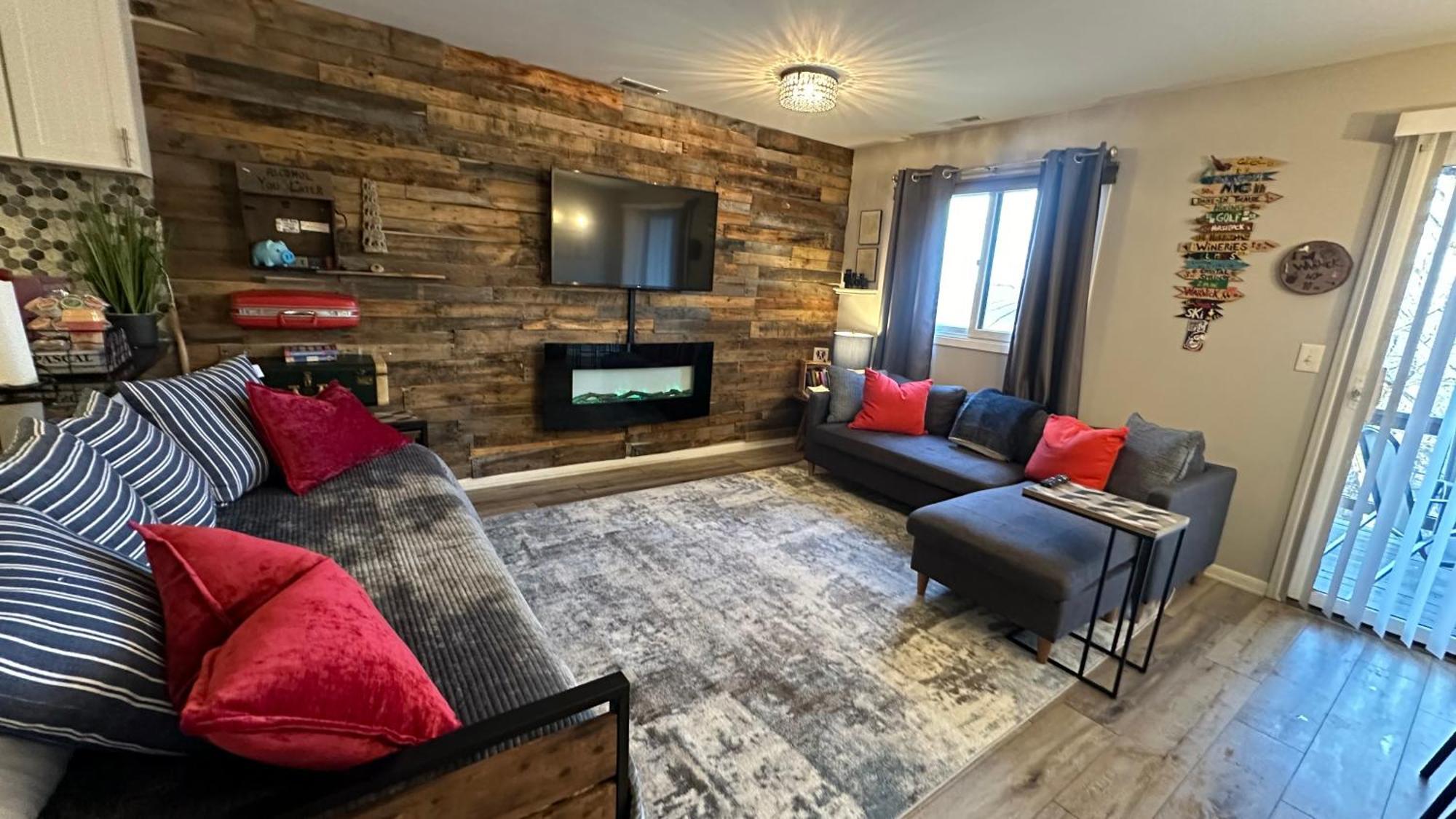 Ski On Ski Off Mtn Chalet Vernon Township Extérieur photo